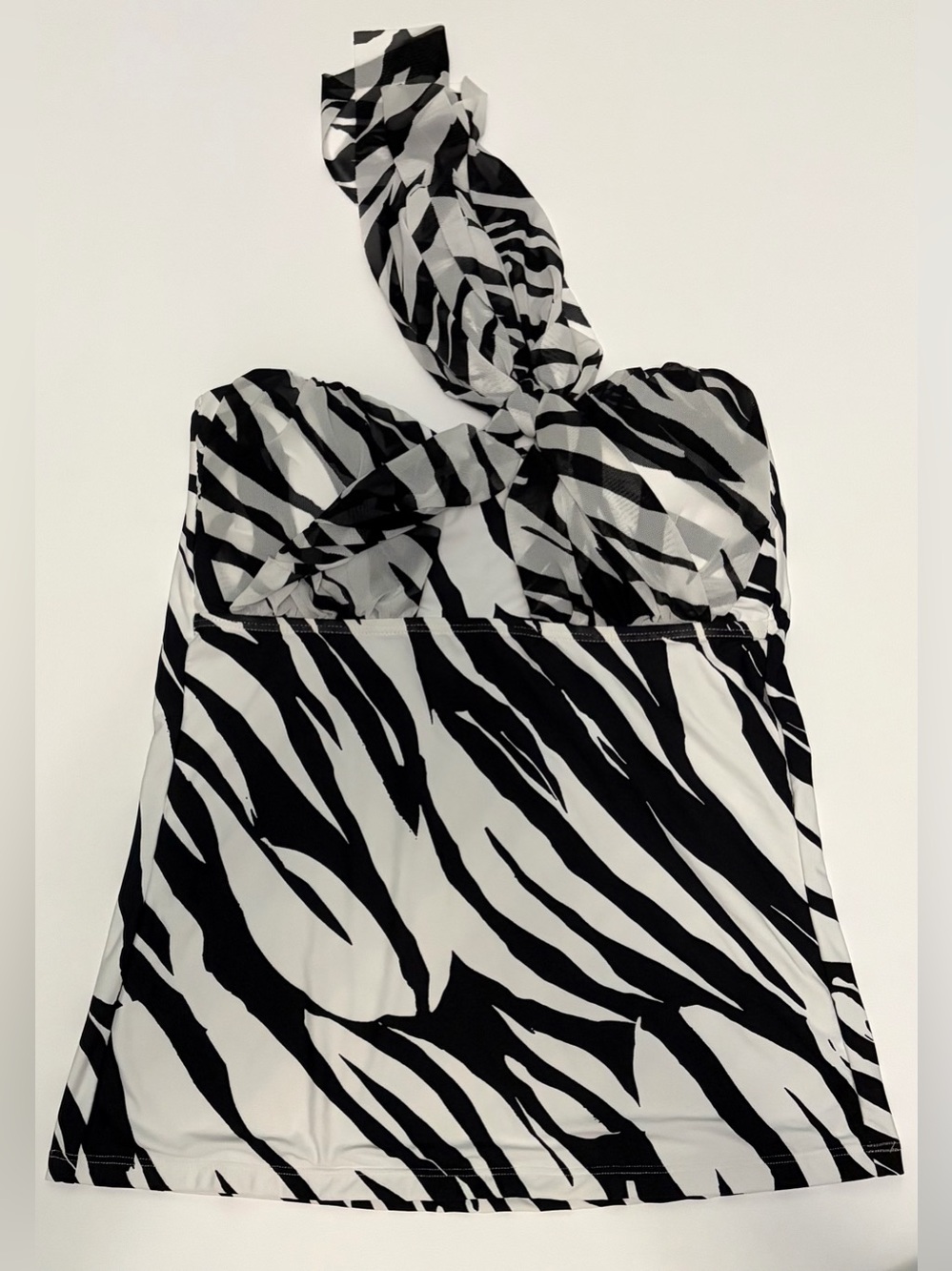 Sonnet Shores zebra print halter tankini swim top - size 6